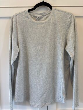 lululemon athletica Long Sleeve Tee in Light Heather Gray